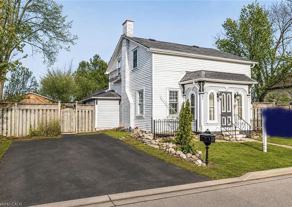 1st image of 134 Kitchener Rd