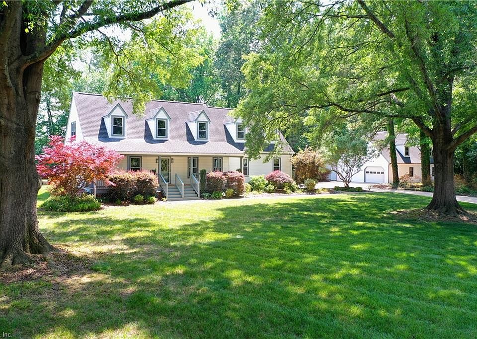 1st image of 301 Windlesham Dr