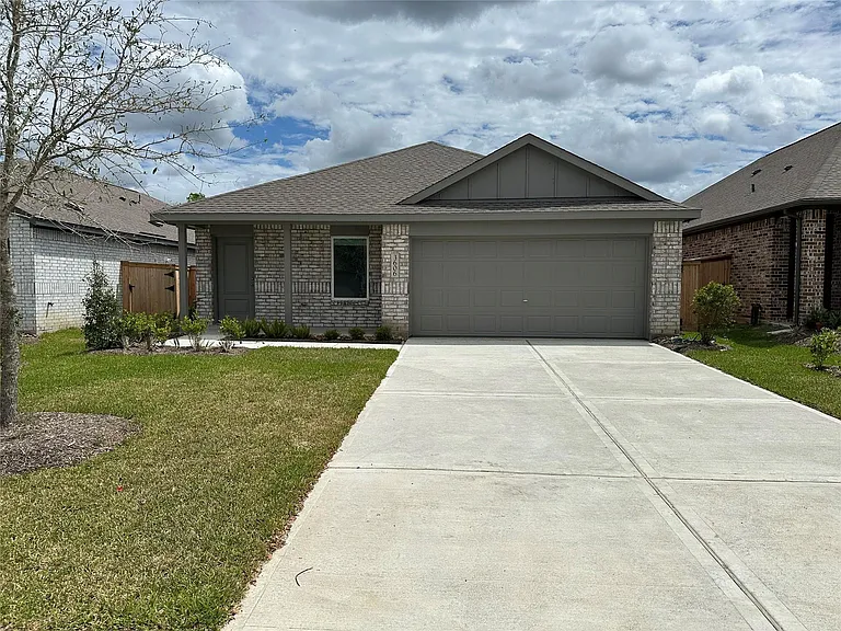 2122 Mosaic Valley — Photo 1