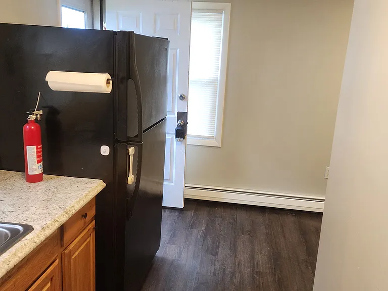 32 Grotto Ave — Photo 7