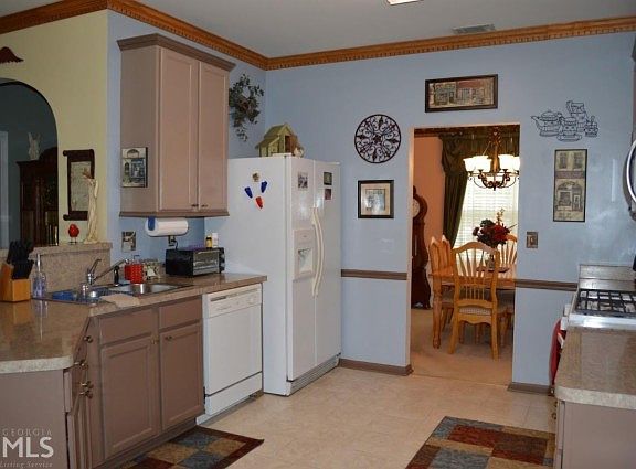 4th image of 1851 Ashwood Grove Dr