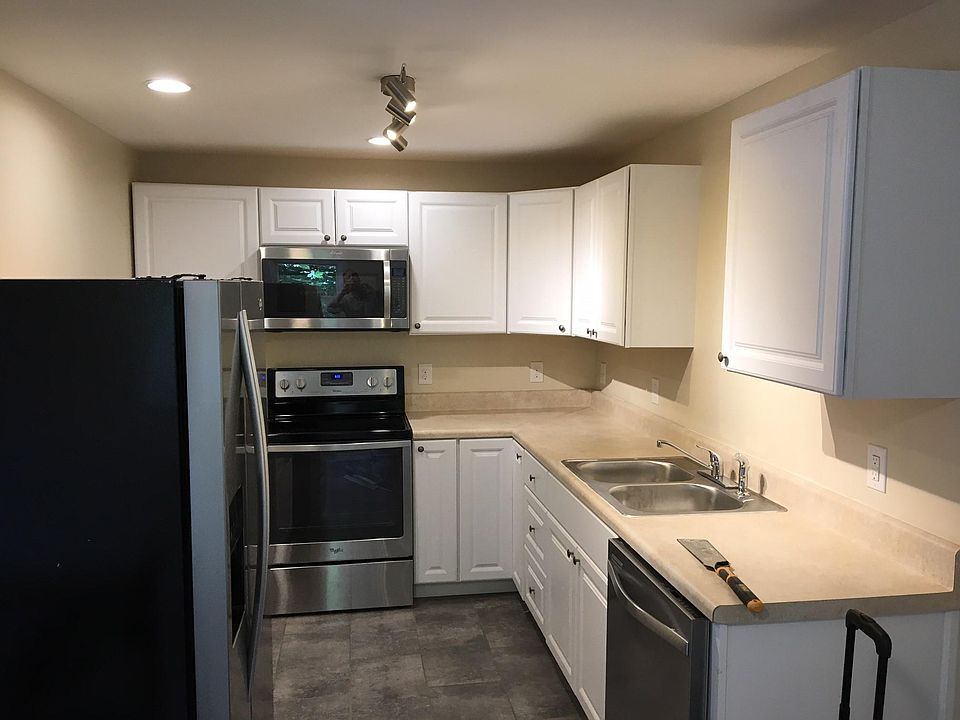 37 Erskine Ave Asheville NC Zillow