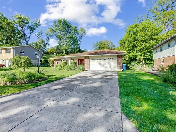 813 Cascade Dr, Dayton, OH 45431