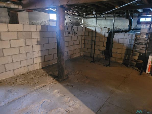 605 Maxwell Ave, Springer, NM 87747