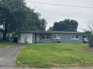 113 Wallace St, Orlando, FL 32809