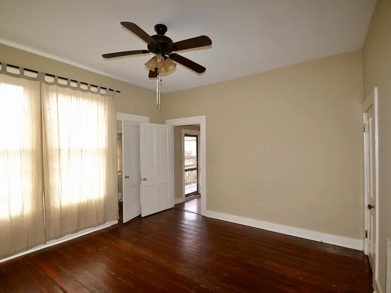 730 1st Ave #C — Photo 17