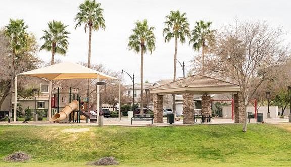 3rd image of 1316 S Sabino Dr