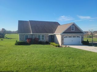 137 Molly Ln, Reedsville, WV 26547