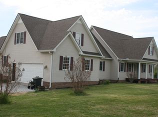 1426 Hilltop Rd, Shelbyville, TN 37160