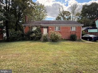 7402 Gary St, Springfield, VA 22150