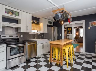 4 Baker St, Dover, NH 03820