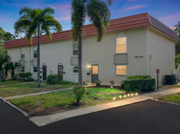 2700 Bayshore Blvd APT 593, Dunedin, FL 34698