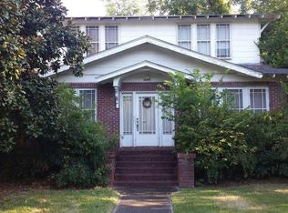 1613 15th St, Huntsville, TX 77340