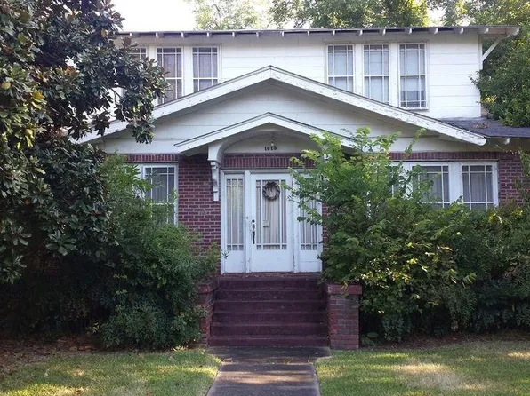 1613 15th St, Huntsville, TX 77340