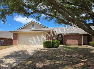 612 Park Ridge Rd, Hewitt, TX 76643