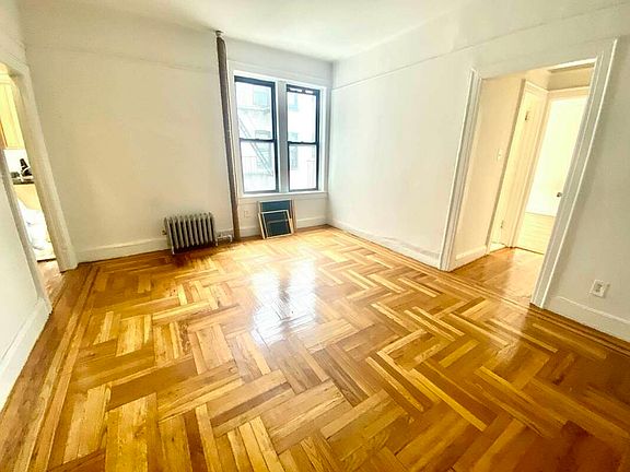 3rd image of 27-22 23rd St #3