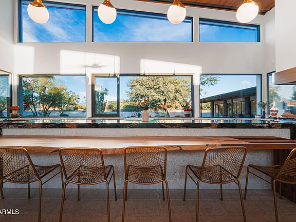 3rd image of 11649 N MILLER Road