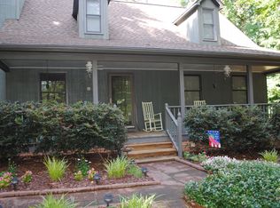 5500 Edenton Dr, Greensboro, NC 27407