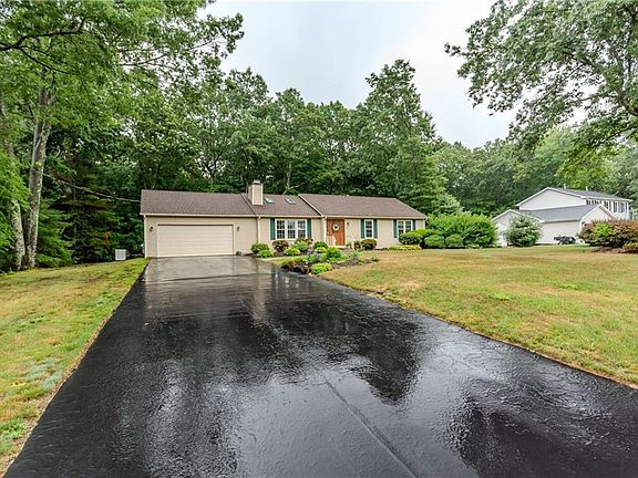 2nd image of 27 Forestwood Dr