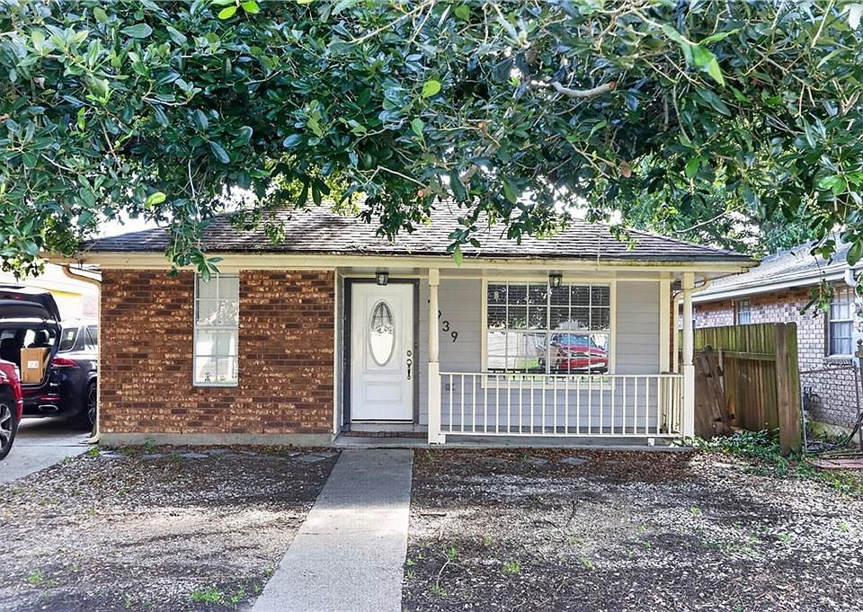 1st image of 7939 Devine Ave