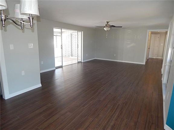 4th image of 861 W Tarpon Blvd NW