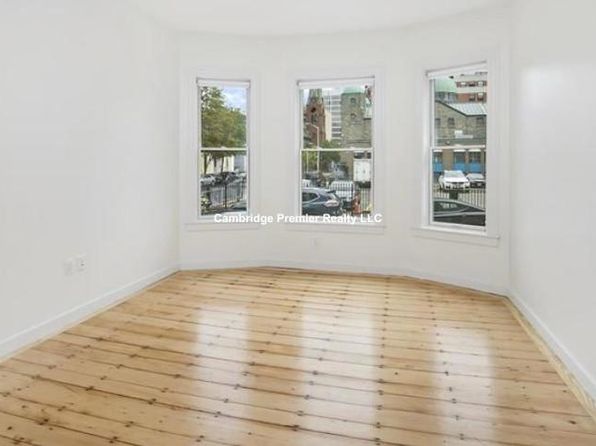 22 Magazine St APT 8