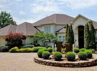 5216 Peregrine Crest Cir, Roanoke, VA 24018