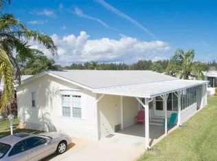 330 Avocado Dr, Barefoot Bay, FL 32976