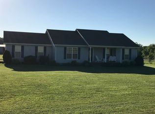 100 Keely Dr, Summertown, TN 38483