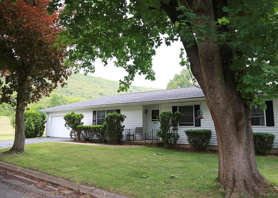 46 Roosevelt St, Corning, NY 14830 MLS 269994 Zillow