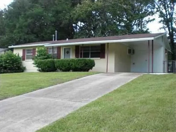 2912 Oakwood Dr, Tallahassee, FL 32304