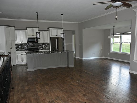 5th image of 4300 Esther Lee Ct