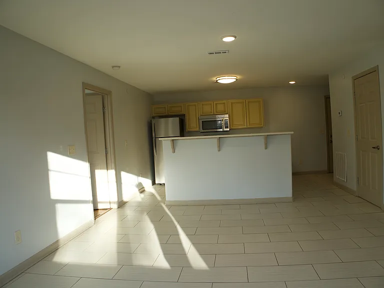 College Center Apartments — Photo 51