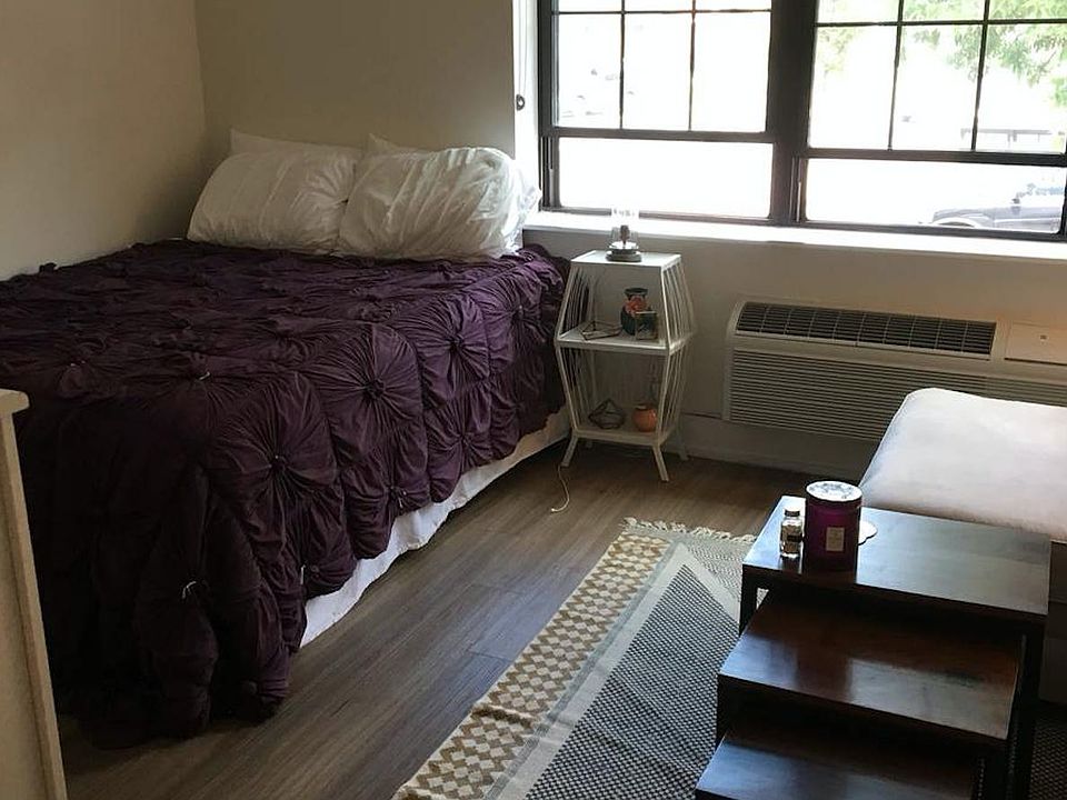 2nd image of 114 River St #102