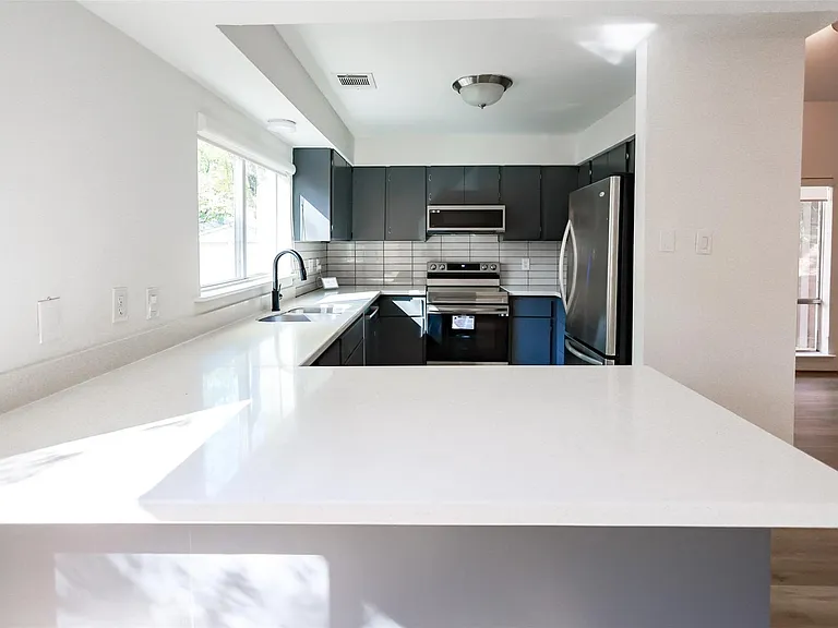 2302 W Settlers Way — Photo 25