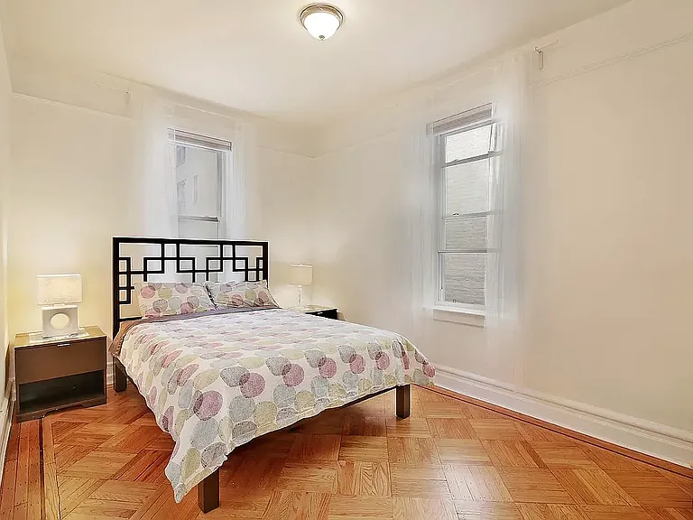 1213 Union St #2 — Photo 5