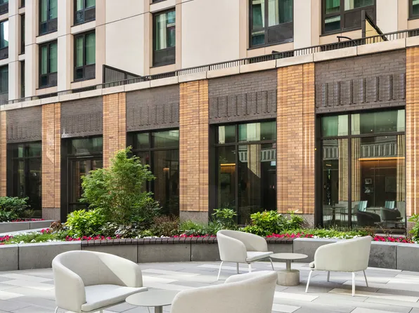 11 Ocean Parkway image 18 of 18