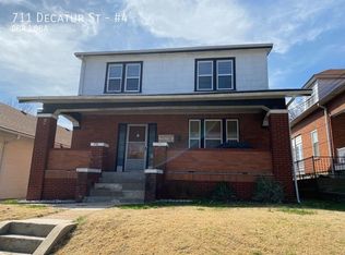 711 Decatur St #4, Saint Charles, MO 63301