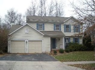 10515 Country Ridge Dr, Upper Marlboro, MD 20772