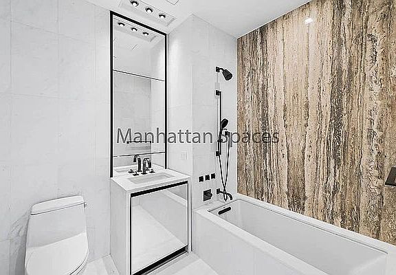 3rd image of 111 Murray St #12B