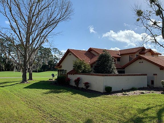 3rd image of 33 Village Cir #0