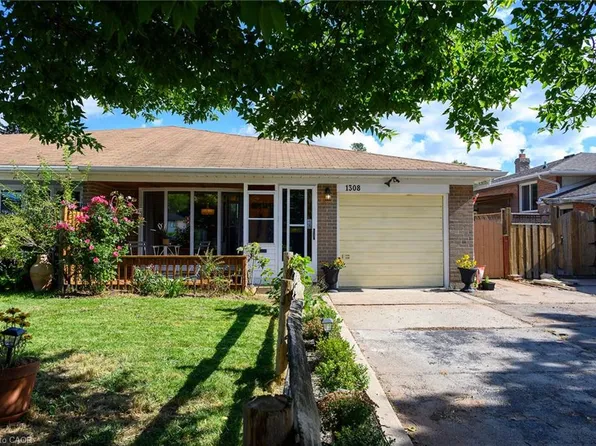 1308 Redbank Cres, Oakville, ON L6H 1Y5