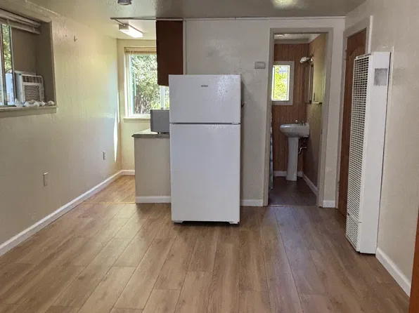 (undisclosed Address), Los Altos, CA 94024
