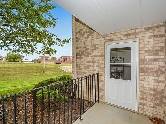 4th image of 6865 Forestview Dr APT 1C