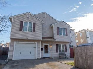 14 Scott St, Worcester, MA 01610