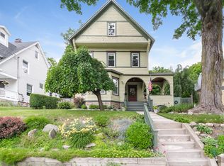 77 W Wooster St, Danbury, CT 06810