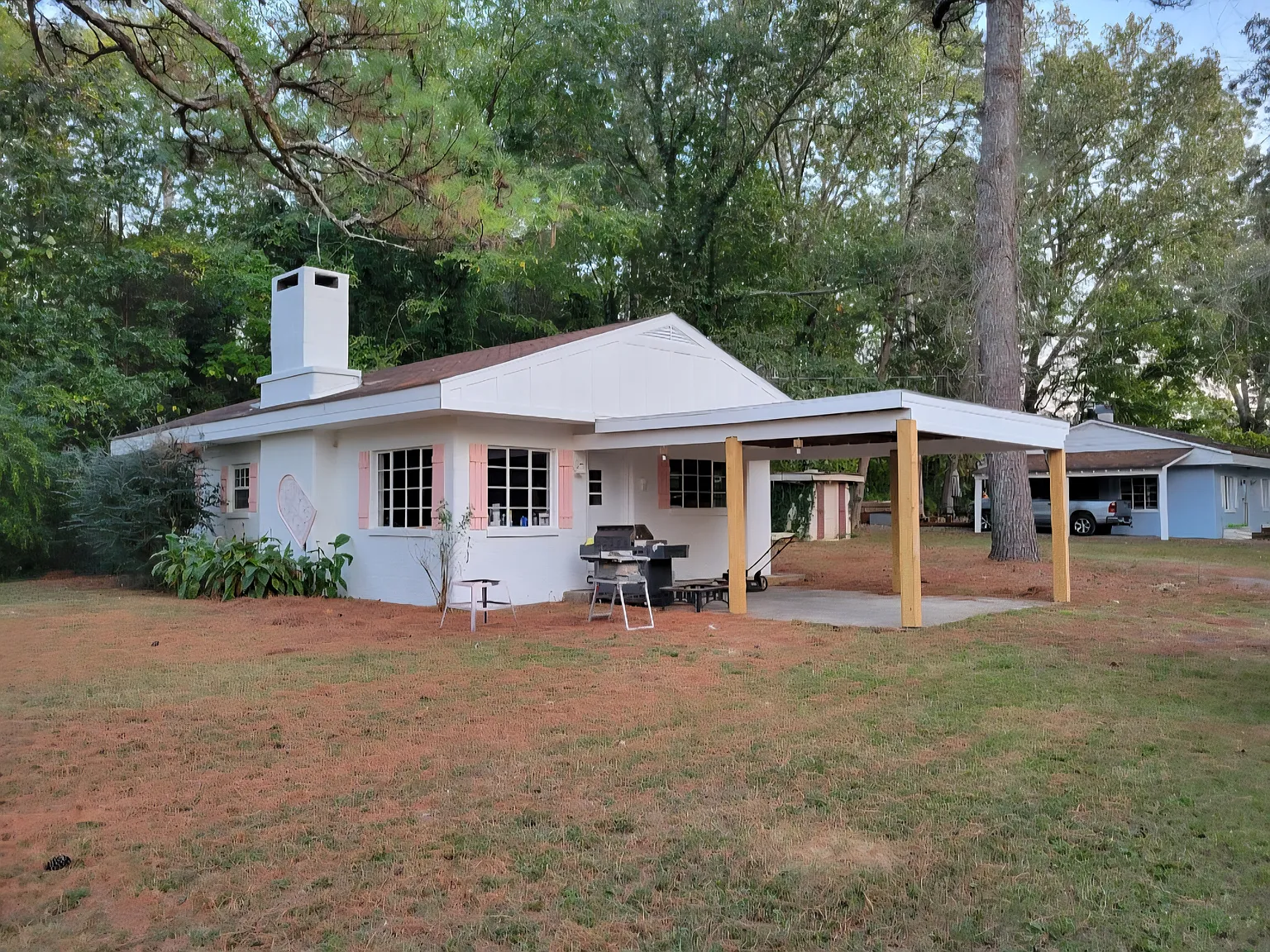 14 Clayton Dr — Photo 1