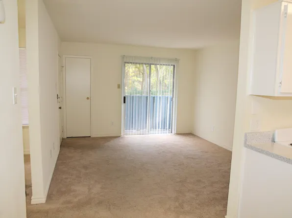 403 Hickory Dr Unit 7, Huntsville, TX 77320