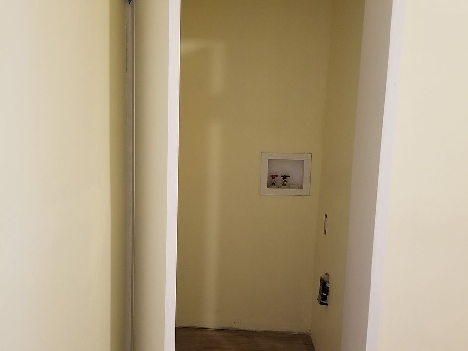 1st image of 510 Eastern Ave #3