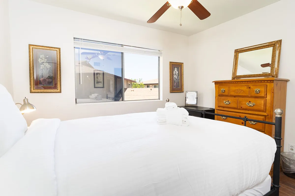 Building Photo - 9855 Mission Greens Ct #3